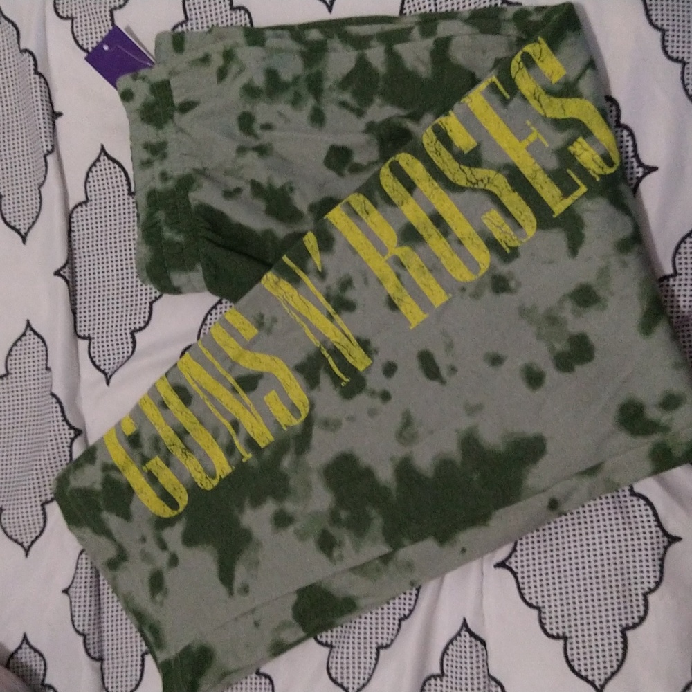 Guns N Roses sweatpants NWT